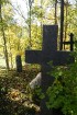 Sunākstes vecie kapi glabā daudzus dzīvesstāstus, tai skaitā Vārnavas muižas īpašnieka meitas un Vecā Stendera 11