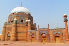 14. gs. sākumā celtais Shah Rukn-e-Alam mauzolejs Multanā. Vairāk par ceļojumu - www.impro.lv 1