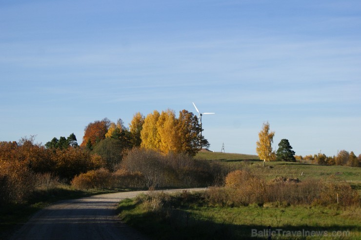 Rudens burvība ir pārņēmusi Sēliju. Travelnews.lv redakcija apmeklē Neretu, novadu pašā Latvijas - Lietuvas pierobežā Rudens burvība ir pārņēmusi Sēliju. Travelnews.lv redakcija apmeklē Neretu, novadu pašā Latvijas - Lietuvas pierobežā 107469