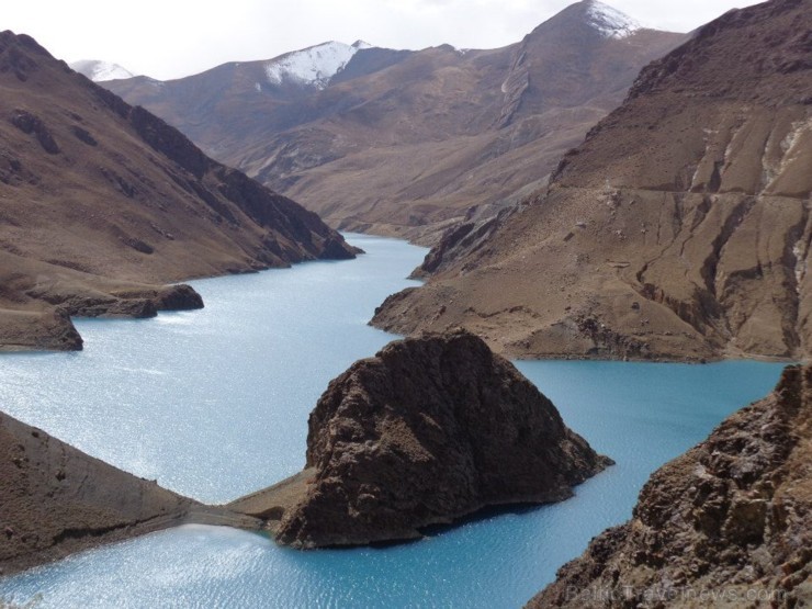 Nelielās kalnu upītes nereti tiek nosprostotas, veidojot dambi, kas tibetiešiem saražo daļu no nepieciešamās elektroenerģijas - www.impro.lv 108382