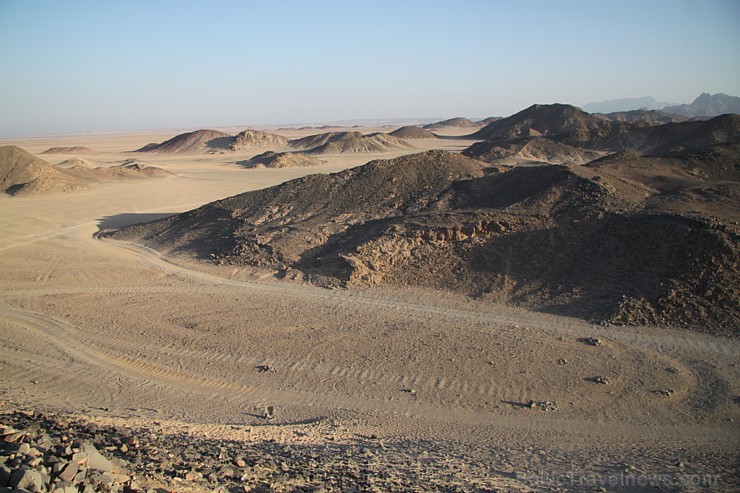 Džipu izbrauciens tuksnesī pie Hurgadas. Vairāk informācijas par ceļojumiem uz Ēģipti pie tūroperatora GoAdventure 109049