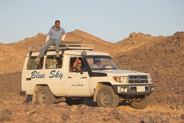 Džipu izbrauciens tuksnesī pie Hurgadas. Vairāk informācijas par ceļojumiem uz Ēģipti pie tūroperatora GoAdventure 109050
