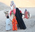 Kopā ar kamieļiem un beduīņiem tuksnesī pie Hurgadas. Vairāk informācijas par ceļojumiem uz Ēģipti pie tūroperatora GoAdventure 18