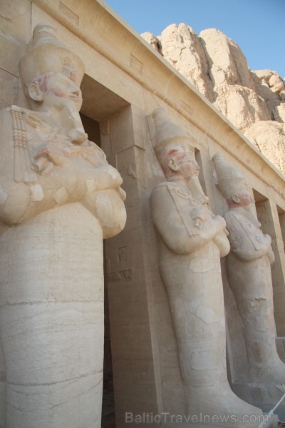 Travelnews.lv apmeklē valdnieces Hatšepsutas templi Luksorā. Vairāk informācijas par ceļojumiem uz Ēģipti - www.GoAdventure.lv Travelnews.lv apmeklē valdnieces Hatšepsutas templi Luksorā. Vairāk informācijas par ceļojumiem uz Ēģipti - www.GoAdventure.lv 109694