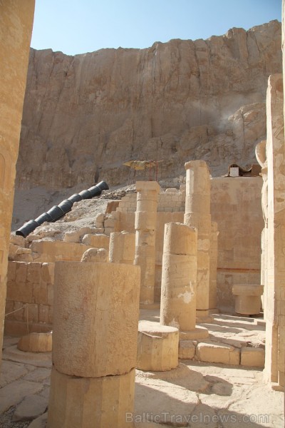 Travelnews.lv apmeklē valdnieces Hatšepsutas templi Luksorā. Vairāk informācijas par ceļojumiem uz Ēģipti - www.GoAdventure.lv Travelnews.lv apmeklē valdnieces Hatšepsutas templi Luksorā. Vairāk informācijas par ceļojumiem uz Ēģipti - www.GoAdventure.lv 109698