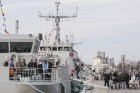 Daugavā svētku laikā tika demonstrēti Jūras spēku kuģi 15
