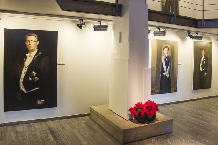 Galerijā Daugava skatāmi prezidentu portreti un V. Purvīša gleznas no Rīgas pils 109738