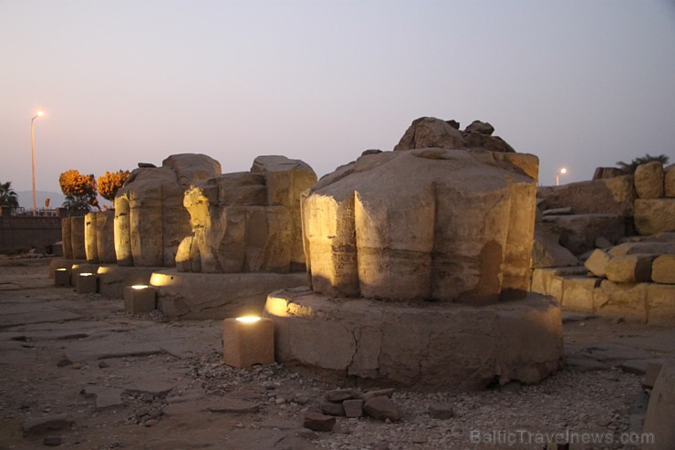 Travelnews.lv apmeklē Karnakas templi Luksorā. Vairāk informācijas par ceļojumiem uz Ēģipti - www.goadventure.lv Travelnews.lv apmeklē Karnakas templi Luksorā. Vairāk informācijas par ceļojumiem uz Ēģipti - www.goadventure.lv 109988