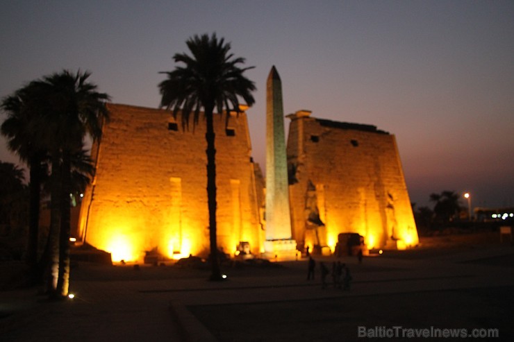 Travelnews.lv apmeklē Karnakas templi Luksorā. Vairāk informācijas par ceļojumiem uz Ēģipti - www.goadventure.lv 109995