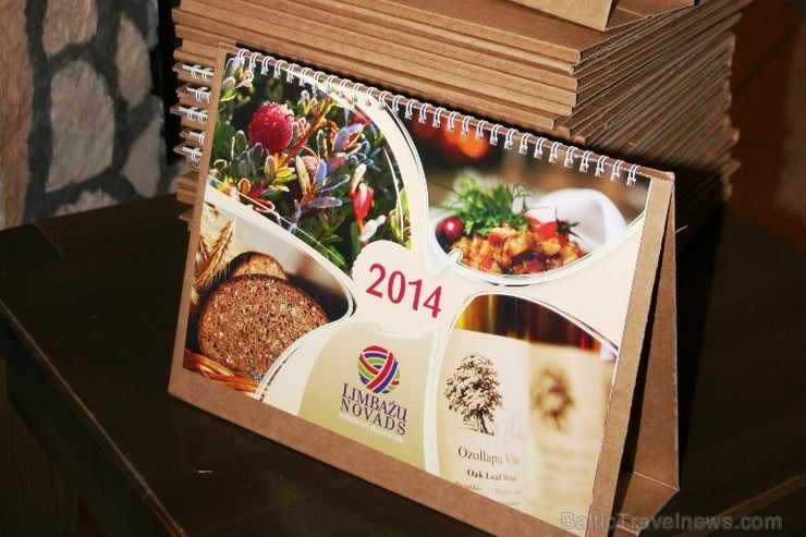23.11.2013 Igates pils Dzirnavu krodziņā notika kalendāra atvēršanas svētki, kurā piedalījās liela daļa uzņēmēju, kalendāra tapšanā iesaistītie un sad 23.11.2013 Igates pils Dzirnavu krodziņā notika kalendāra atvēršanas svētki, kurā piedalījās liela daļa uzņēmēju, kalendāra tapšanā iesaistītie un sad 110132