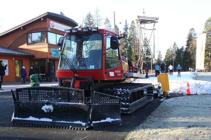 30.11.2013 Siguldā tika atklāta Austrumeiropā pirmā saldētā distanču slēpošanas trase, kas ļauj uzsākt distanču slēpošanas sezonu vēl pirms dabīgā sni 110265