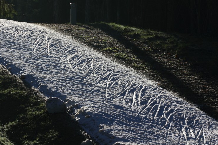30.11.2013 Siguldā tika atklāta Austrumeiropā pirmā saldētā distanču slēpošanas trase, kas ļauj uzsākt distanču slēpošanas sezonu vēl pirms dabīgā sni 110296