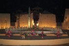 Tūristi vakaros dodas uz ēģiptiešu priekšnesumiem Hurgadā. Vairāk informācijas par ceļojumiem uz Ēģipti - www.GoAdventure.lv 11