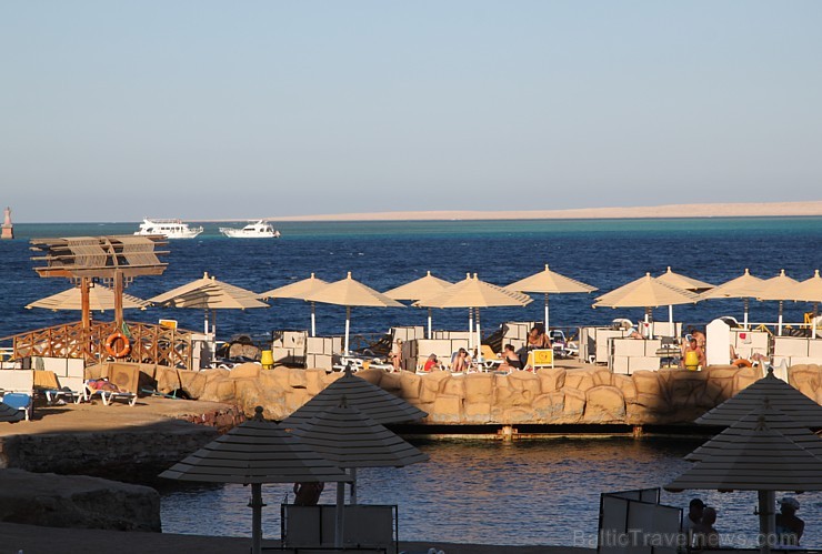 Travelnews.lv dzīvo un iepazīst Hurgadas viesnīcu «SunrisE Holidays Resort». Vairāk informācijas par ceļojumiem uz Ēģipti - www.goadventure.lv 110674