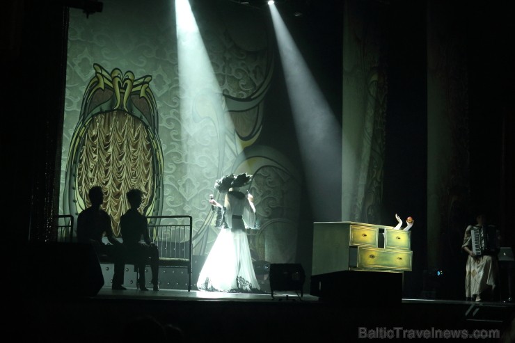 2013. gada decembrī populārā koncertiestudējuma Cabaret izrādes notiks koncertzālē Palladium. Foto: www.fotoatelje.lv 110749