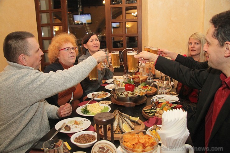 Rīgā atvērās jauns restorāns ar 400 vietām un alus darītavu «Stargorod» 110842