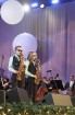 Lielajā ģildē kopā ar Latvijā iemīļotiem skatuves māksliniekiem izskanējis gada sirsnīgākais labdarības koncerts, kas veltīts talantīgu bērnu un jauni 25