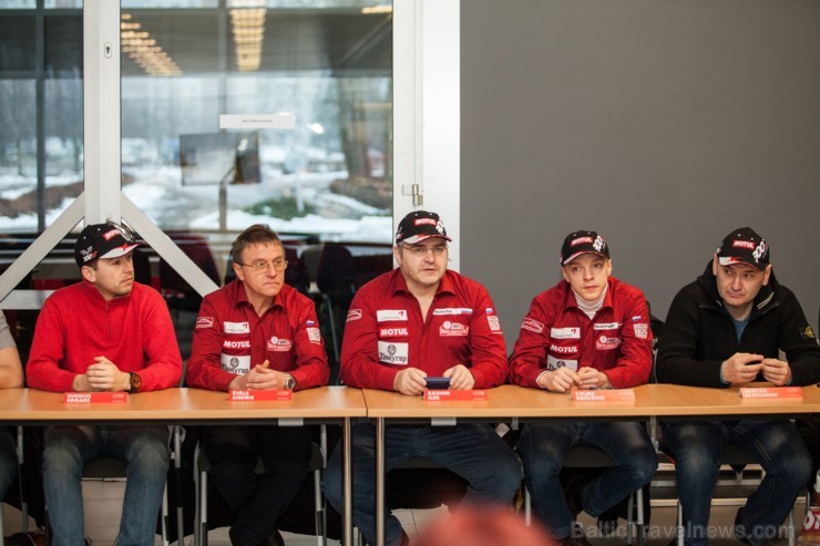 15.12.2013 sacīkšu trases Biķernieki administrācijas ēkā notika Russo Baltic Racing Team komandas prezentācija vēsturiskajam rallijam Monte Carlo Hist 111135