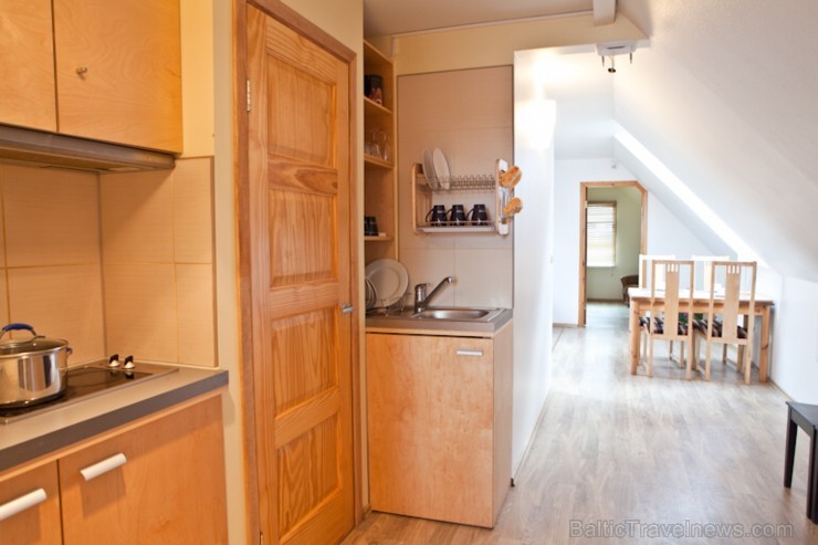 Brīvdienu māja - apartaments ir piemērots ģimenei ar bērniem vai vienam, diviem pāriem vai kompānijai (maksimums 6 personas) - www.hotelkolonna.com Brīvdienu māja - apartaments ir piemērots ģimenei ar bērniem vai vienam, diviem pāriem vai kompānijai (maksimums 6 personas) - www.hotelkolonna.com 111234