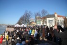 Latvijas Pareizticīgo baznīca svin Kunga Kristīšanas svētkus un peldas Daugavā 3