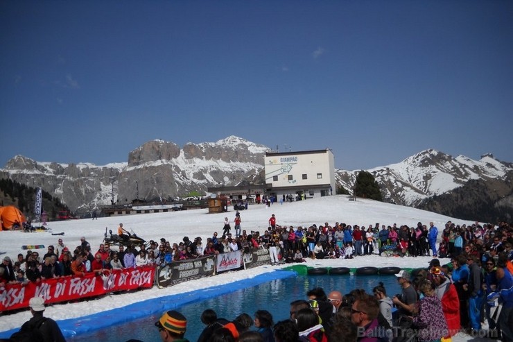 Val di Fassa kūrorts ietver vairākus mazus kūrortciematiņus - Kampitello, Kanaceja, Macina, Moena, Poca, Vigo un Soraga. Val di Fassa kūrorts ietver vairākus mazus kūrortciematiņus - Kampitello, Kanaceja, Macina, Moena, Poca, Vigo un Soraga. 113133