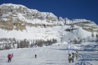 Madonna di Campiglio kūrorts atrodas Itālijas Ziemeļos starp Brenta Dolomītu Alpiem un Adamello-Presanella Glacieriem. 14