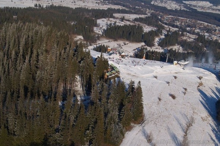 Bialka Tatrzanska kūrorts apvieno trīs slēpošanas centrus - Kotelnica, Kaniowka un Bania. Centri ir apvienojušies un piedāvā iegādāties apvienoto ieej Bialka Tatrzanska kūrorts apvieno trīs slēpošanas centrus - Kotelnica, Kaniowka un Bania. Centri ir apvienojušies un piedāvā iegādāties apvienoto ieej 113277