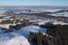 Bialka Tatrzanska kūrorts apvieno trīs slēpošanas centrus - Kotelnica, Kaniowka un Bania. Centri ir apvienojušies un piedāvā iegādāties apvienoto ieej 7