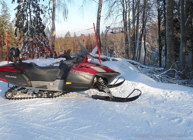26.01.2014 Riekstukalna apmeklētājus sals nebiedēja. Par spīti lielajam aukstumam ziemas priekus baudīja gan mazi, gan lieli 26.01.2014 Riekstukalna apmeklētājus sals nebiedēja. Par spīti lielajam aukstumam ziemas priekus baudīja gan mazi, gan lieli 113332