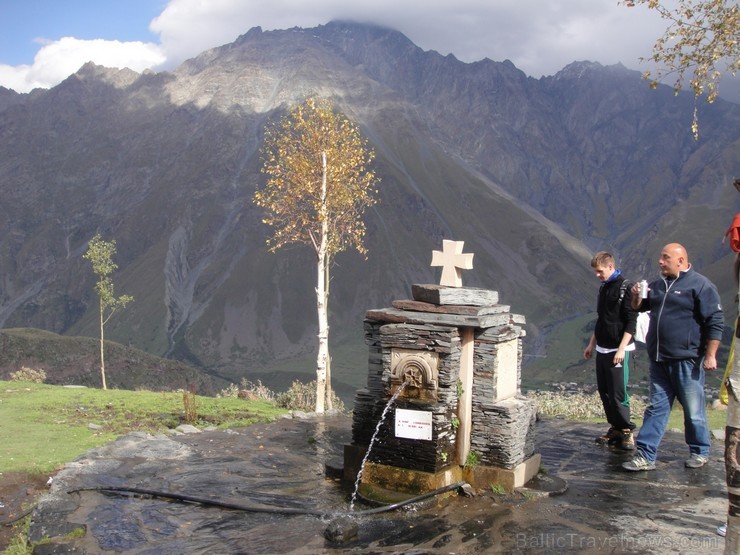 Jaunības avotiņs pie Kazbegi. Vairāk informācijas par ceļojumu  www.remirotravel.lv 113582