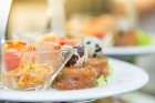 Katru svētdienu no pulksten 12:00 līdz 17:00 elegantajā restorānā Caviar Club notiek vēlās brokastis, kas ir šīs sezonas jaunums viesnīcā Baltic Beach 19