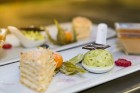 Katru svētdienu no pulksten 12:00 līdz 17:00 elegantajā restorānā Caviar Club notiek vēlās brokastis, kas ir šīs sezonas jaunums viesnīcā Baltic Beach 25