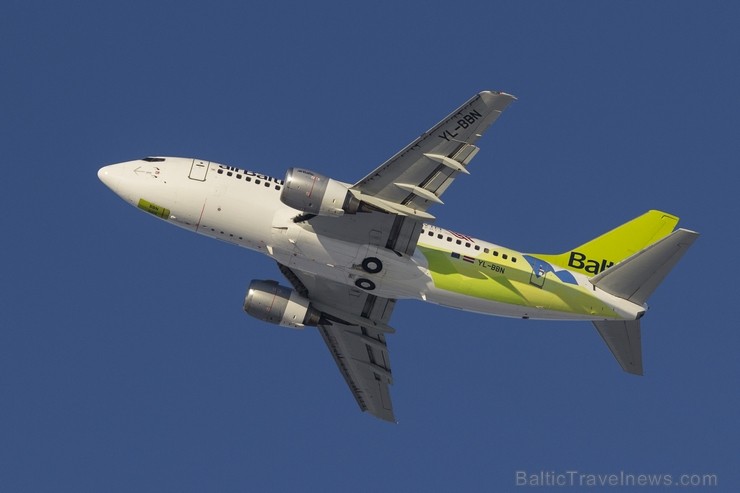Pirmo reizi vēsturē Latvijas un Lietuvas delegācija uz Ziemas Olimpiskajā spēlēm dodas ar īpaši apdrukātu Boeing 737 lidmašīnu Pirmo reizi vēsturē Latvijas un Lietuvas delegācija uz Ziemas Olimpiskajā spēlēm dodas ar īpaši apdrukātu Boeing 737 lidmašīnu 114023