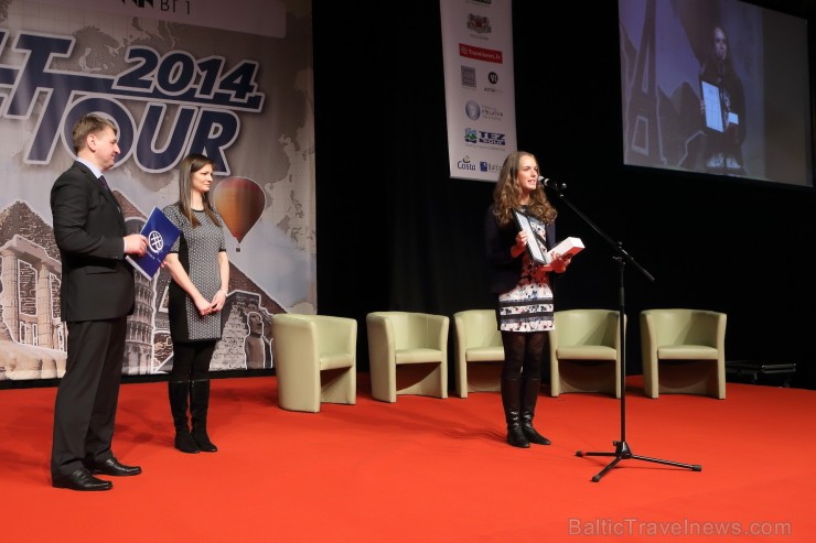 «GADA CILVĒKS TŪRISMĀ 2013» nominācijas «Tūrisma mājas lapa 2013» laureāta titulu par Aerodium.lv iegūst Līga Gablika (Aerodium.lv). Foto: J. Ķilkuts, «GADA CILVĒKS TŪRISMĀ 2013» nominācijas «Tūrisma mājas lapa 2013» laureāta titulu par Aerodium.lv iegūst Līga Gablika (Aerodium.lv). Foto: J. Ķilkuts, 114336