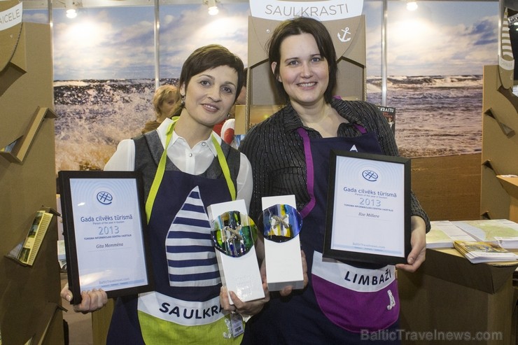 «GADA CILVĒKS TŪRISMĀ 2013» balvas ieguvējas nominācijā «Tūrisma informācijas centra vadītājs 2013» - Gita Memmēna (Saulkrastu TIC) un Ilze Millere (L «GADA CILVĒKS TŪRISMĀ 2013» balvas ieguvējas nominācijā «Tūrisma informācijas centra vadītājs 2013» - Gita Memmēna (Saulkrastu TIC) un Ilze Millere (L 114478