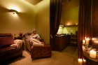 La Daile (Latvijas Daile) ir latvju tradīciju iedvesmots mierpilns SPA & SPE centrs Rīgā skaistai esībai. Vairāk informācijas www.ladaile.lv 15