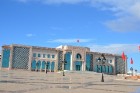 Tunisas centrā. Rātsnams. Vecpilsēta Medina, Tunisijas sirds un UNESCO pasaules kultūras mantojuma piemineklis. 2