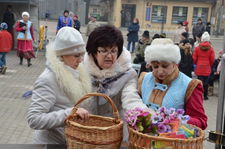 Jēkabpilī 1.martā Vecpilsētas laukumā notikusi Ziemas pavadīšana un Pavasara sagaidīšana jeb Masļeņicas svinēšana, ko ik gadu organizē Jēkabpils kriev 115651