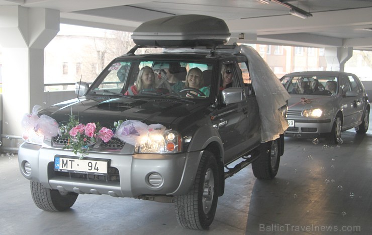 BTA Sieviešu dienas rallijs 2014 ir viens traki labs pasākums (501-555 bildes). Foto sponsors: www.womensdayrally.com BTA Sieviešu dienas rallijs 2014 ir viens traki labs pasākums (501-555 bildes). Foto sponsors: www.womensdayrally.com 116472