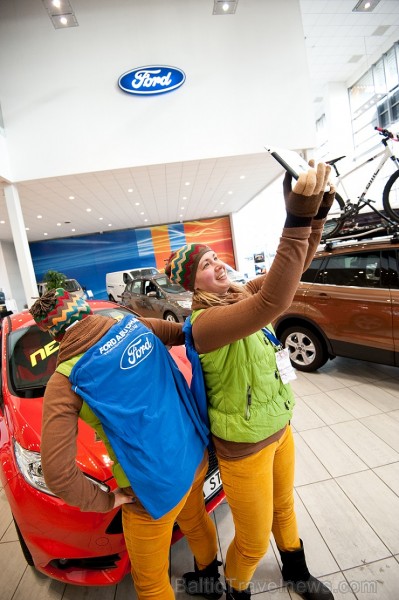 Inchcape Motors Latvija, oficiālā BTA Sieviešu dienas rallija auto – FORD zīmola pārstāvis Latvijā, izveidojis vienu no lielākajām t.s. selfiju galeri 116600