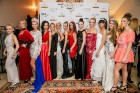 7.martā Starptautiskajai Sieviešu dienai veltītajā ballītē restorānā Suite tika prezentēta modes dizaineres Kristīnes Deimones jaunā un pikantā vakark 30