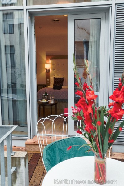 5* viesnīcā atrodas eleganti apartamenti, zivju restorāns Le Dome un miera oāze Dome SPA. Viesnīcā iespējams rīkot arī sanāksmes un pasākumus. Vairāk  117364