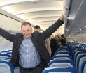 Tūroperatora «Novatours» vadītājs Leonīds Močeņevs izvērtē jauno lidsabiedrības piedāvājumu 9