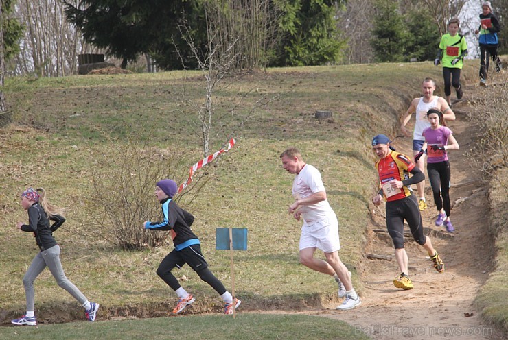 Lazdukalnu pavasara kross 2014 pulcē 100 skrējējus dažādās vecuma grupās 118841