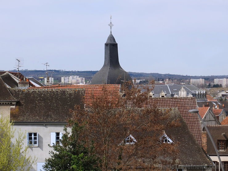 Pilsēta Montlucon iepazīstina ar jaunu, modernu un interaktīvu mūzikas muzeju MUPOP. Vairāk www.mupop.fr un www.montlucontourisme.com Pilsēta Montlucon iepazīstina ar jaunu, modernu un interaktīvu mūzikas muzeju MUPOP. Vairāk www.mupop.fr un www.montlucontourisme.com 119759