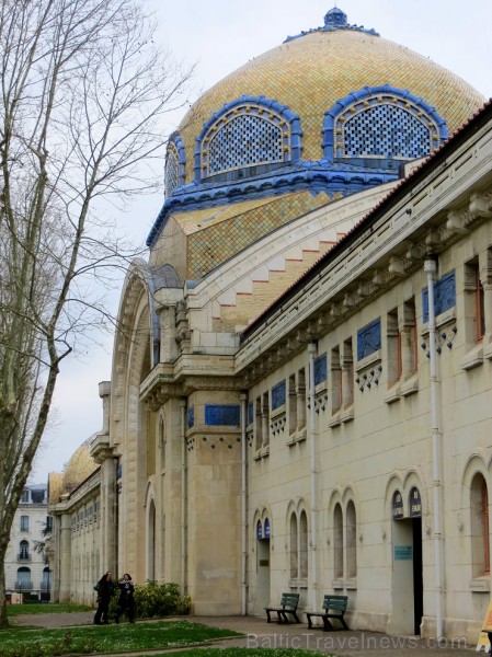 Slavenā Francijas kūrortpilsēta Vichy piedāvā ceļotājiem atveseļošanās ūdens kūres www.vichy-tourisme.com Slavenā Francijas kūrortpilsēta Vichy piedāvā ceļotājiem atveseļošanās ūdens kūres www.vichy-tourisme.com 120053