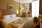 Salamis Bay Conti Resort viesnīcā ir 6 luksus numuri. Luksus numuros ir skats uz jūru, dzīvojamā istaba un guļamistaba ir atsevišķi nodalītas. Tajās a 9