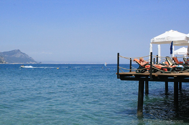 Jaunā Turcijas viesnīca NIRVANA Lagoon Villas Suites & SPA izceļas ar apjomīgu un zaļu teritoriju, plašu pludmales zonu, dažādām sporta aktivitātēm pi 121550