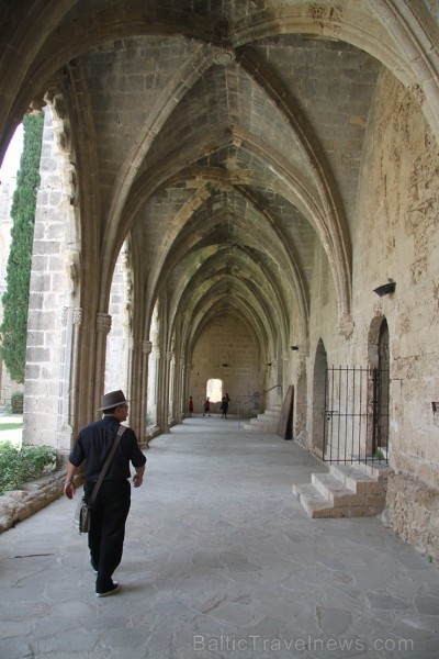 Travelnews.lv redakcija sadarbībā ar tūroperatoru GoAdventure apmeklē populāro gotiskās arhitektūras pieminekli Kiprā - Bellapē abatiju (1200.gads) 121652