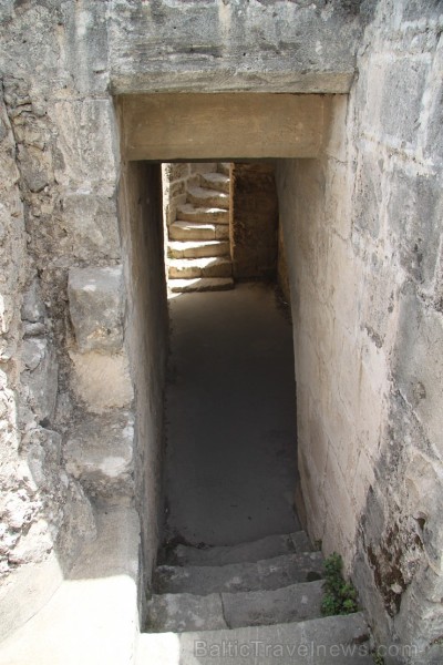 Travelnews.lv redakcija sadarbībā ar tūroperatoru GoAdventure apmeklē populāro gotiskās arhitektūras pieminekli Kiprā - Bellapē abatiju (1200.gads) 121679